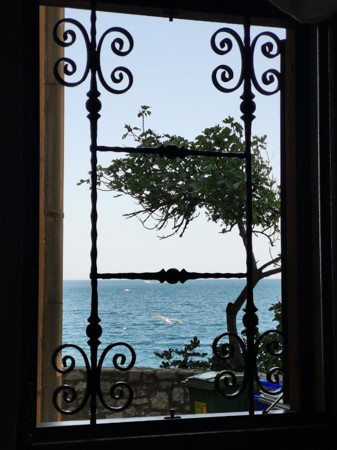 Apartment Giulio - 10Mt To The Beach Rovigno Esterno foto