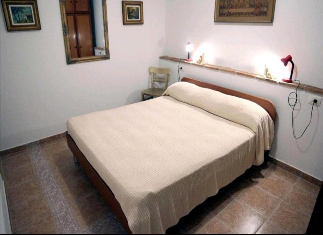 Apartment Giulio - 10Mt To The Beach Rovigno Esterno foto