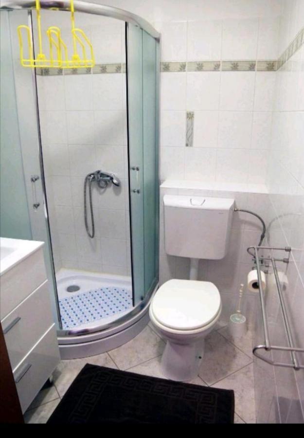 Apartment Giulio - 10Mt To The Beach Rovigno Esterno foto