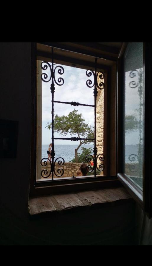 Apartment Giulio - 10Mt To The Beach Rovigno Esterno foto